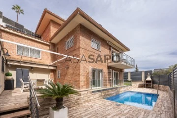 Detached House 5 Bedrooms