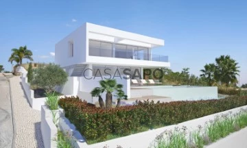 Detached House 3 Bedrooms Triplex