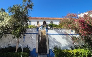 Old House 12 Bedrooms