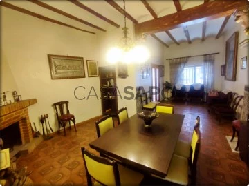 Casa 7 habitacions