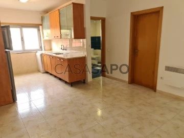 Apartamento 2 habitaciones + 1 hab. auxiliar