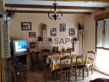 Vivienda adosada 3 habitaciones