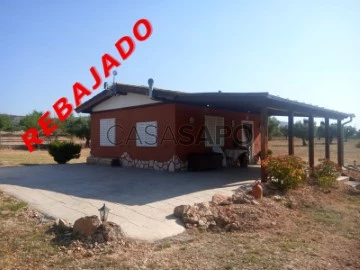 Chalet 2 habitaciones + 3 hab. auxiliares