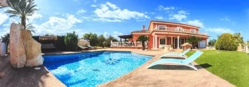 Villa 4 Bedrooms