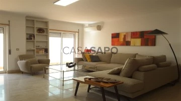 Apartamento T4