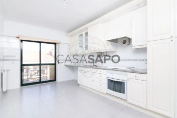 Apartamento T4