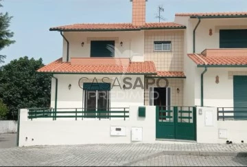 Semi-Detached House 3 Bedrooms