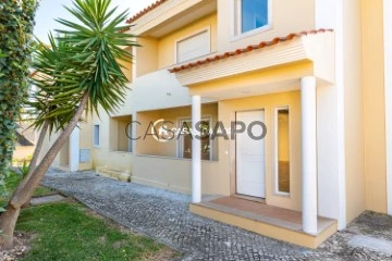 Town House 3 Bedrooms