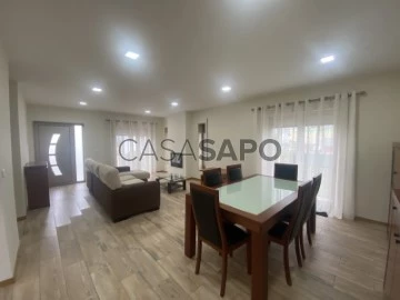 Casa 3 habitaciones + 2 hab. auxiliares