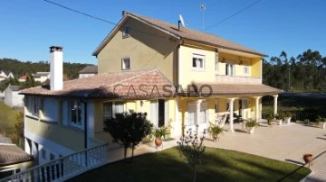 Detached House 5 Bedrooms Triplex