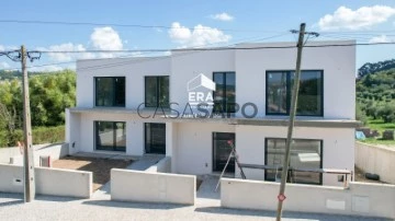 Vivienda pareada 3 habitaciones, Triplex