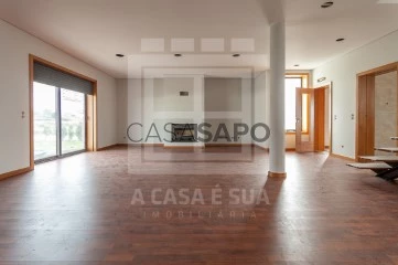 Vivienda Aislada 4 habitaciónes, Duplex