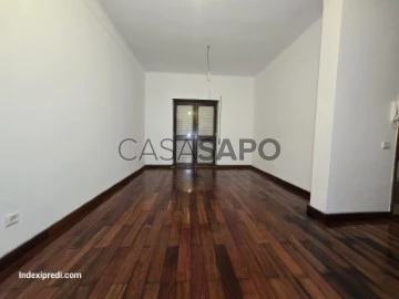 Apartamento 3 habitaciones + 1 hab. auxiliar