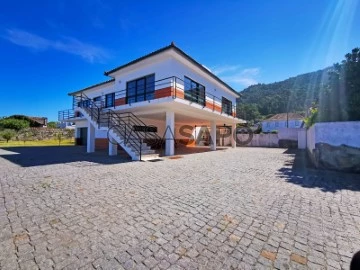 Casa Rural Perre - Moradia com Piscina Privada - Casas para Alugar em Perre,  Viana do Castelo, Portugal - Airbnb