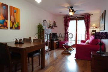 Flat 2 Bedrooms Triplex