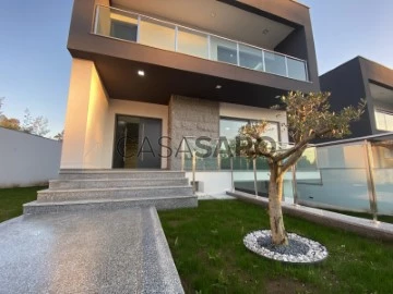 Detached House 3 Bedrooms