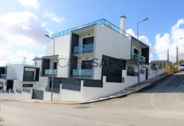 Detached House 5 Bedrooms