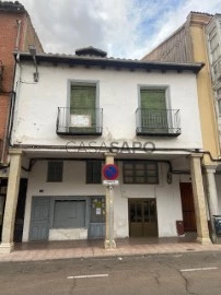 Casa de pueblo