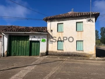 Casa de poble 4 habitacions