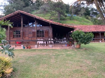 Casa 4 Quartos