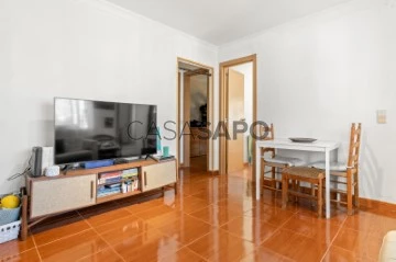 Semi-Detached House 3 Bedrooms