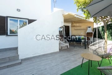 Semi-Detached House 2 Bedrooms