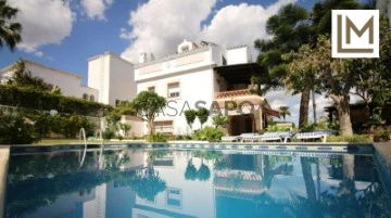 Villa 5 Bedrooms Triplex