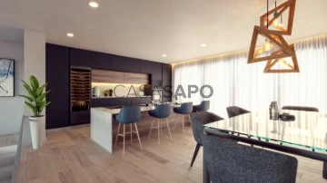 Duplex 4 Bedrooms Triplex