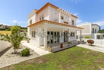 Detached House 5 Bedrooms Triplex