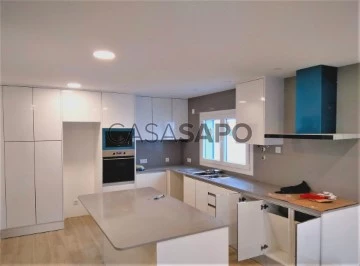 Pareado 4 habitaciones, Triplex