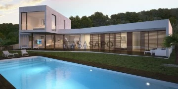 Villa 4 Bedrooms