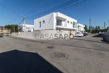 Detached House 4 Bedrooms Duplex