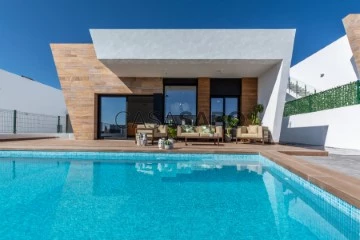 Villa 3 Bedrooms