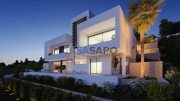 Villa 4 Bedrooms Triplex