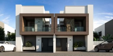 Town House 3 Bedrooms Duplex