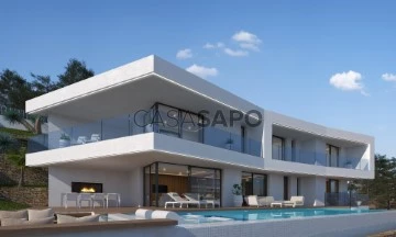 Villa 4 Bedrooms