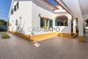 Detached House 4 Bedrooms