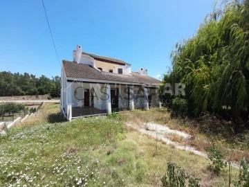 Detached House 4 Bedrooms