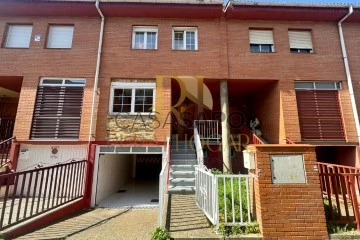 Chalet 3 habitaciones + 3 hab. auxiliares