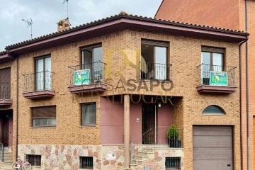 Casa 4 hab. + 1 hab. auxiliar, Duplex