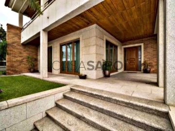 Detached House 5 Bedrooms