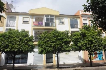 Apartamento 3 habitaciones + 3 hab. auxiliares