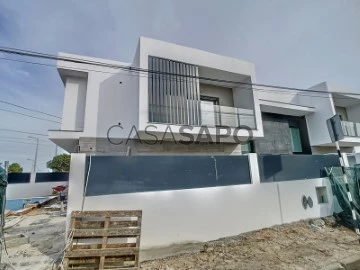 Casa 4 habitaciónes, Duplex