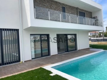 House 4 Bedrooms Duplex