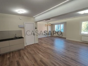 Piso 3 habitaciones + 4 hab. auxiliares