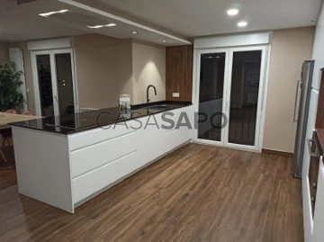 Piso 3 habitaciones + 3 hab. auxiliares