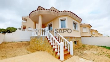 Villa 3 Bedrooms