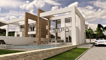 Villa 4 Bedrooms