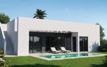 Villa 4 Bedrooms