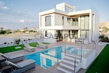 Villa 3 Bedrooms